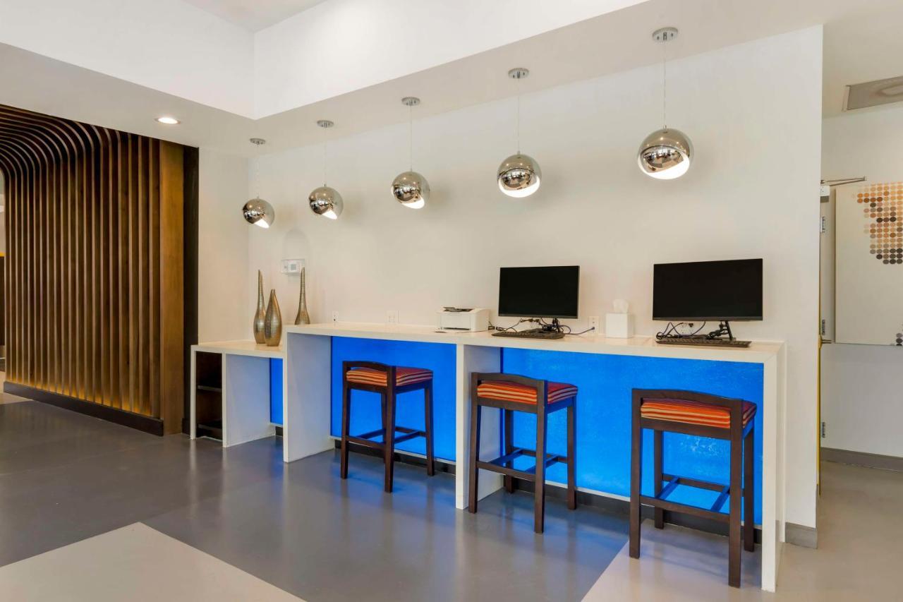 Glo Best Western Pooler - Savannah Airport Hotel Екстериор снимка