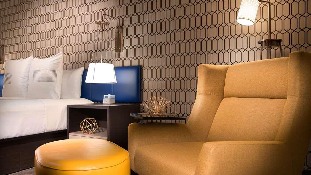 Glo Best Western Pooler - Savannah Airport Hotel Стая снимка