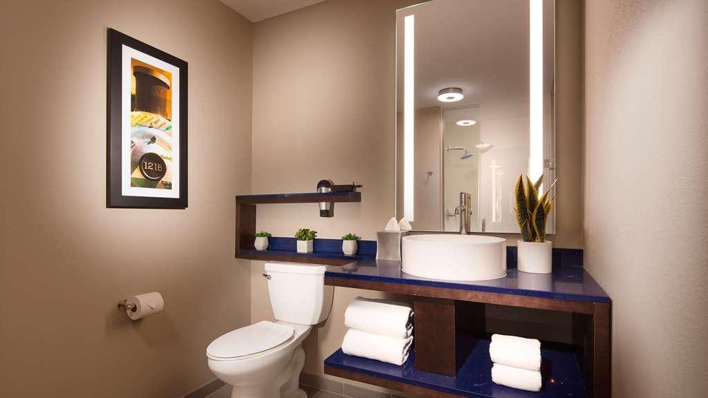Glo Best Western Pooler - Savannah Airport Hotel Екстериор снимка